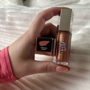 Fenty Beauty Gloss Bomb in Frosted Bunz